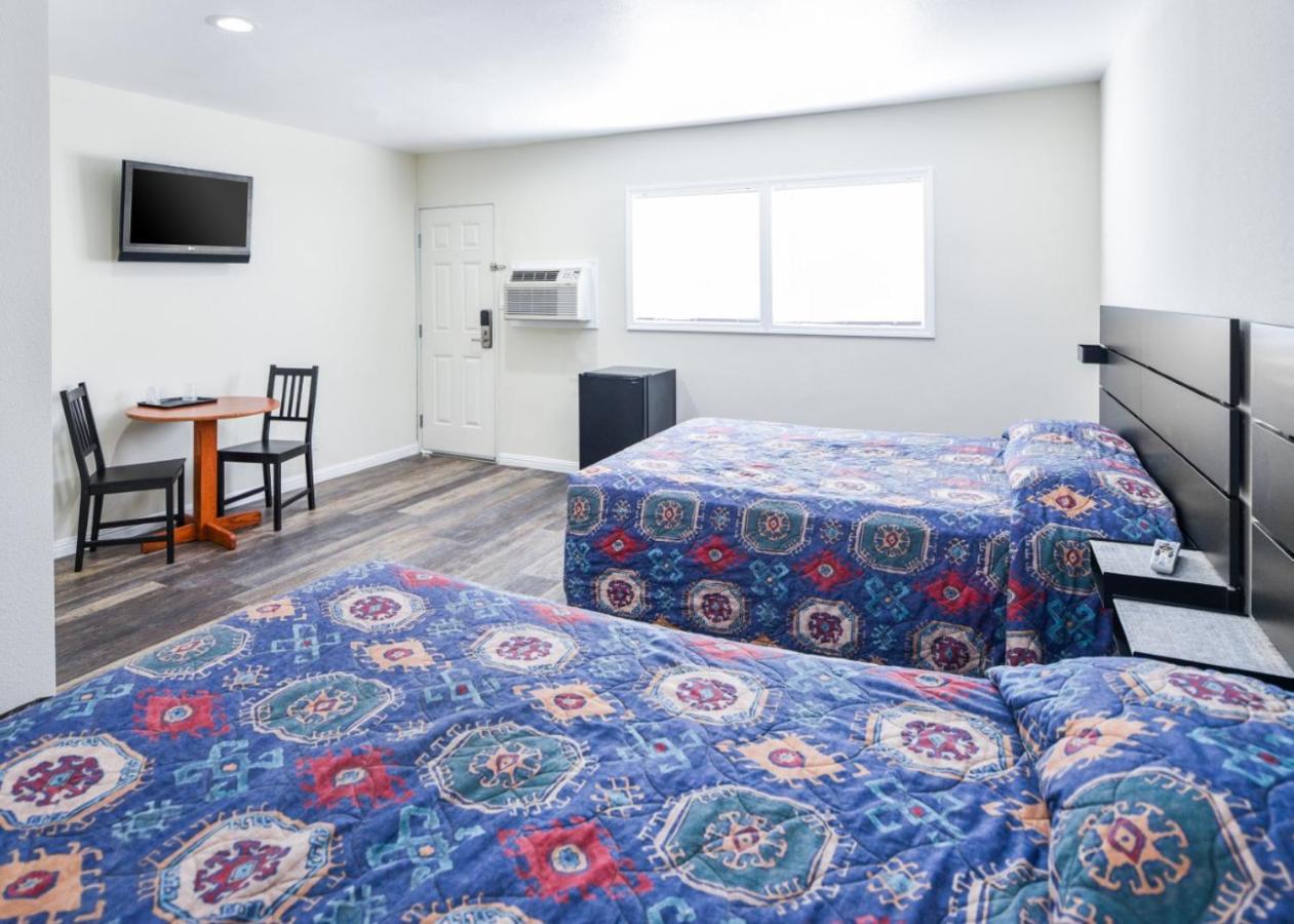 Holly Park Motel Near Lax Lennox Bagian luar foto